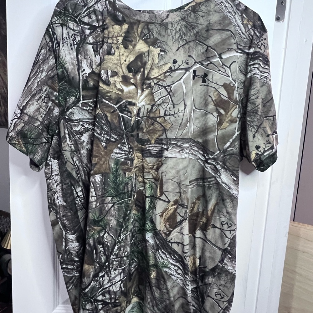 Under Armour Men's Camo Short Sleeve Tee